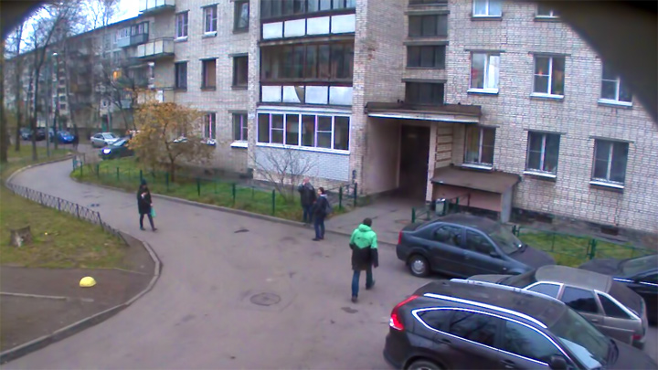 Онлайн веб-камера на углу дома №12 на проспекте Славы в Санкт-Петербурге (Санкт-Петербург, Россия)